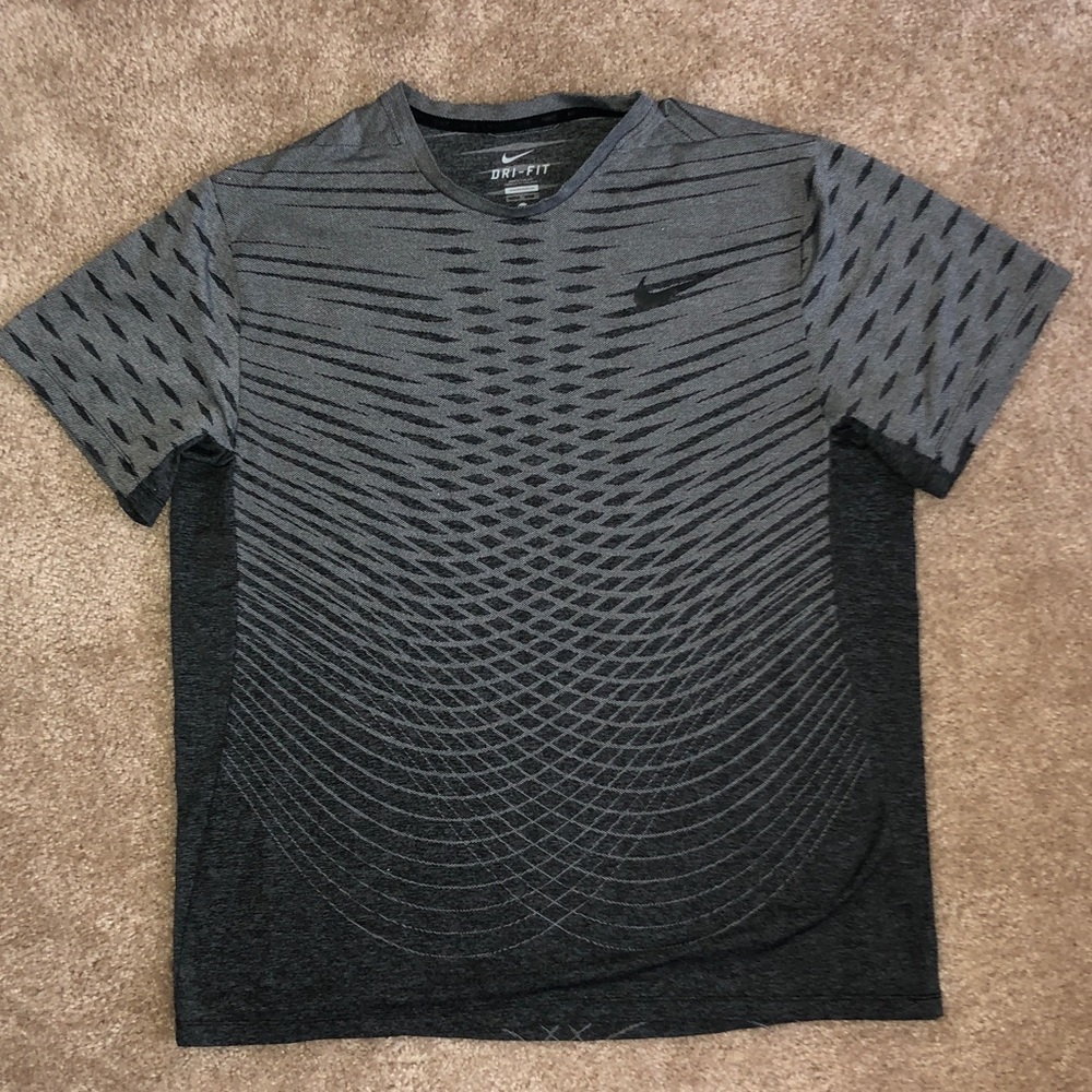 NWOT Nike Dry Fit Shirt